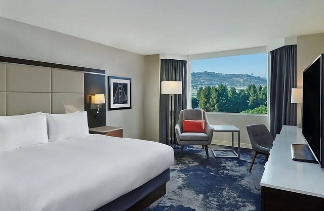 Enjoy a Hassle-Free and Suiting Stay! Scenic Views, Pet-friendly Hotel with Pool