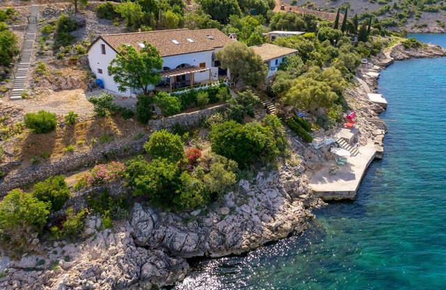 Alojamiento de 4 habitaciones en Jablanac