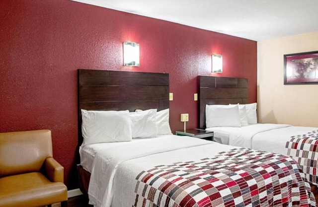 Enjoy Pet-Friendly Comfort w/ a Pool + Free Parking – Near Attractions