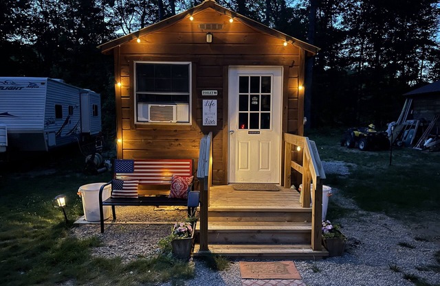 Enjoy the Michigan Sky and Glamp camping!
