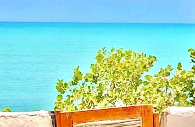 Beach bungalow near Palomino Adults only