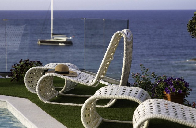 ¡Disfruta del sol, la playa, la vista y la piscina privada!