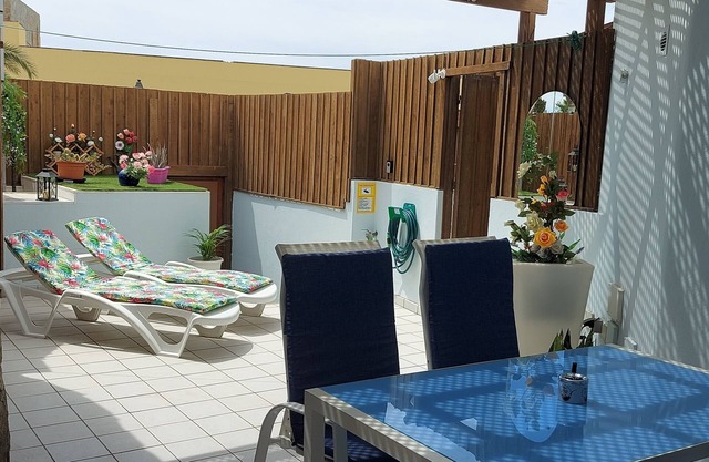Enjoy your Privacy in this 2-Bedroom Holiday Home in Bahía Feliz with Terrace