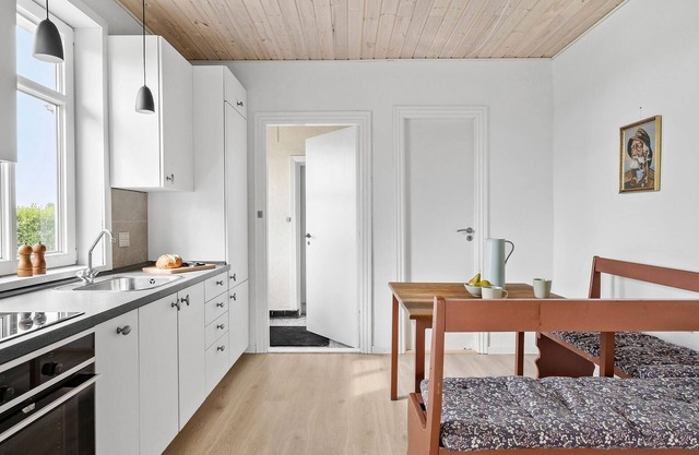 Enjoy your well-deserved rest in this cozy vacation home surrounded by beautiful nature.