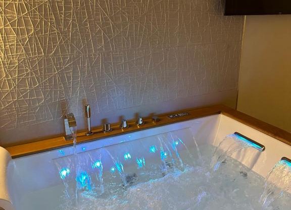 Enjoyhousebracciano suite1