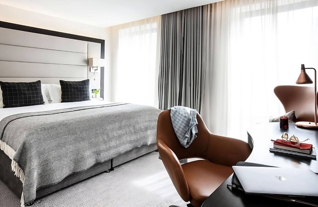 Ensuring a Very Comfortable and Memorable Stay! Four Units, Downtown Location!