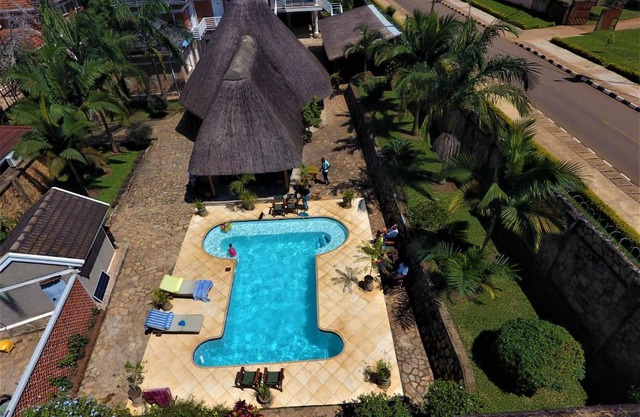 Entebbe Palm Hotel