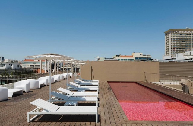 Entertainment Destination l Rooftop Scenery & Pool, Centrally Located
