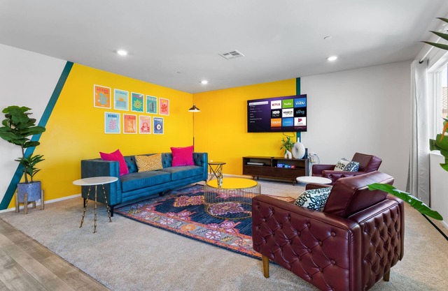Entertainment Paradise | Pool Spa & GameRoom