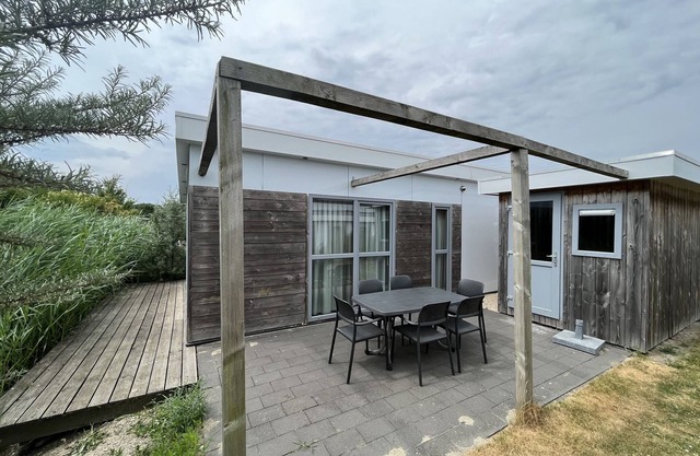 Atractivo chalet junto a la playa