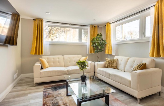 ENTIRE 2 BEDROOM APARTMENT DOWNTOWN - u1
