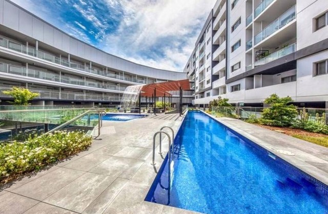 Entire apartment with lake view