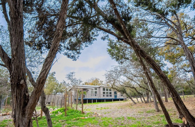 Entire Blissful 3.5 Acre Estate w/ 2 Cabins- Ideal for Friend Groups