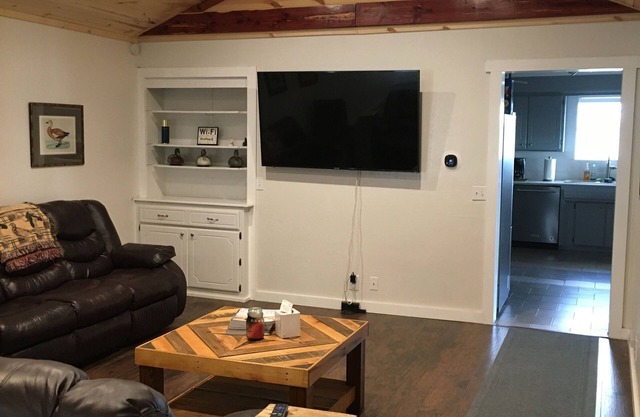 Casa de campo completa cerca de Fort Cobb Lake - remodelación completamente nueva