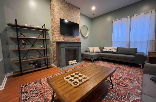 Entire home in the heart of Buffalo's historic Allentown!