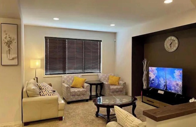 Roomy 4 bedroom House