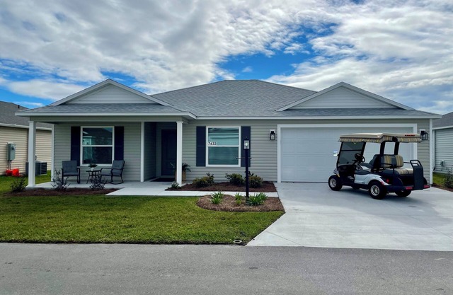 Entire House in The Villages- 3 Bedroom/2 Bathroom