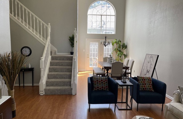 Entire House W/king Bed 10Mins from DFW Airport