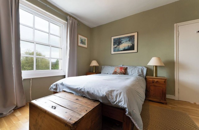 Entire Modern & Bright Camden Town Flat