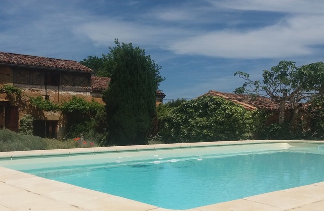Casa de campo restaurada (con piscina climatizada)