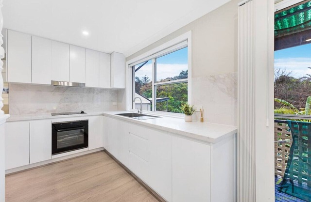 Entire Villa in Beacon Hill