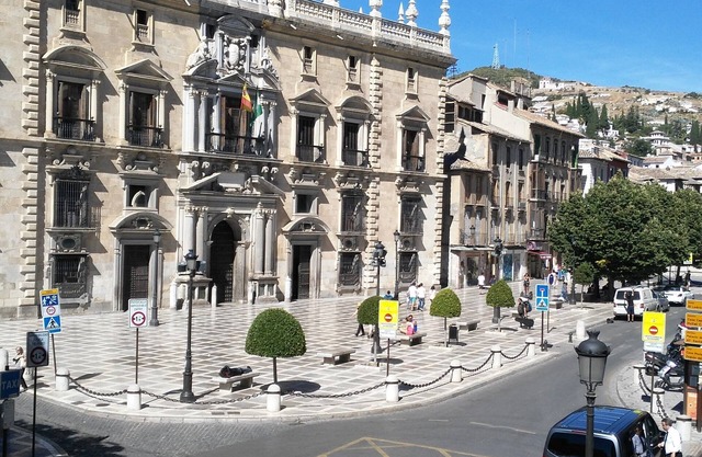 ENTRADA A LA ALHAMBRA, PLAZA NUEVA ❤️ DEL CENTRO