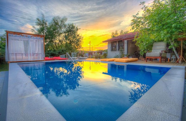 Ephesus Lodge