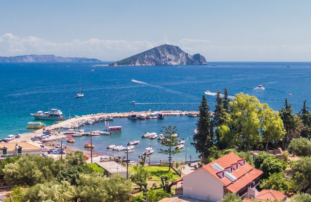 Eptanisos Beachfront Suites Zante