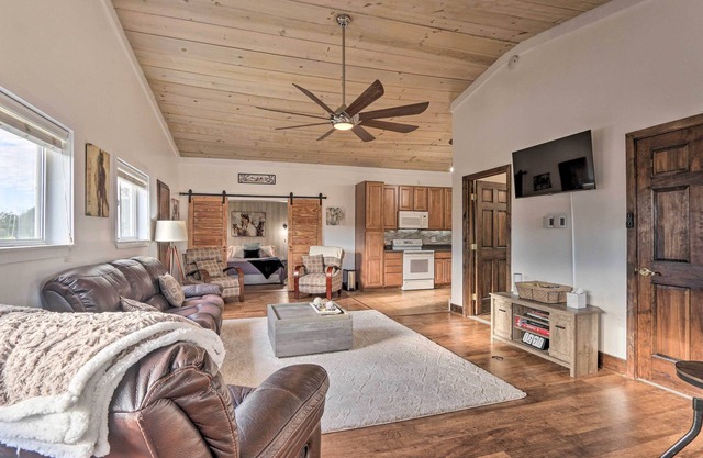 Pet-Friendly Retreat on a Horse Breeding Farm!