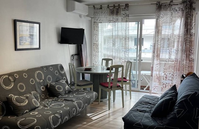Equipped studio for 4 people, near the beach - 2CALYPI/2
