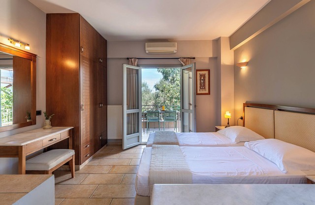 ERATO split level apartment (60m² for 2-5 people)
