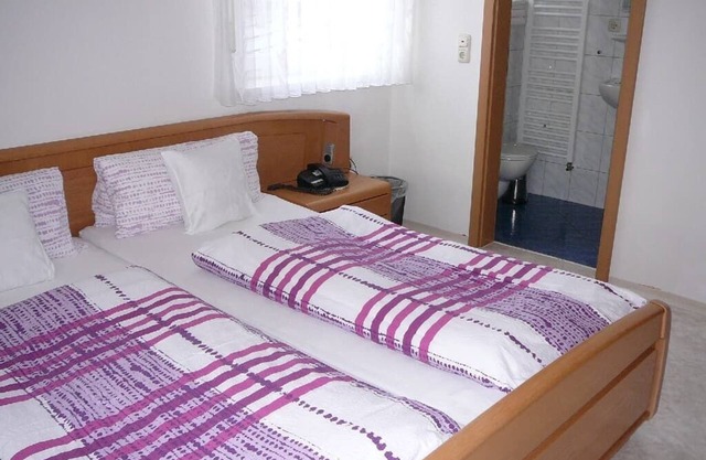 Apartamento en planta baja con balcón