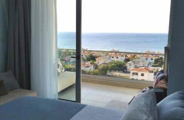 Erika Apartment with Sea View