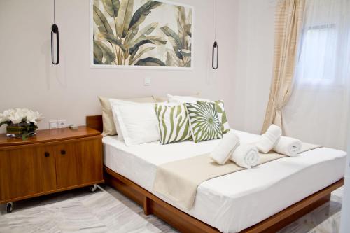 Ermis Mini Suite # 01