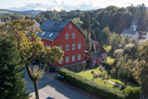 Erzgebirge Apartments Sehmatal
