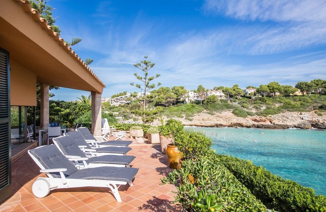 ES MIRADOR - Gran chalet con vistas espectaculares al mar en una cala maravillosa. WiFi Gr