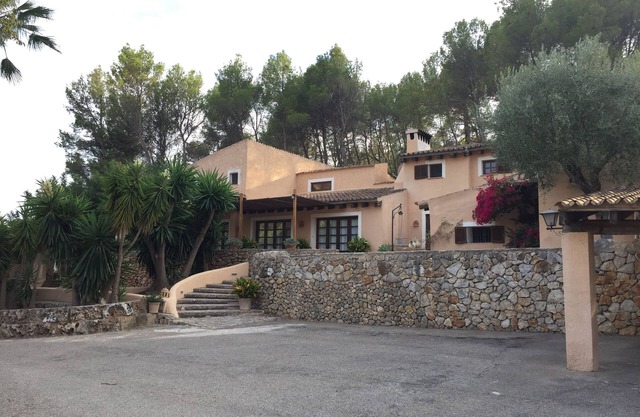 ES PINARET, FANTÁSTICA FINCA RODEADA DE TRANQUILIDAD Y NATURALEZA