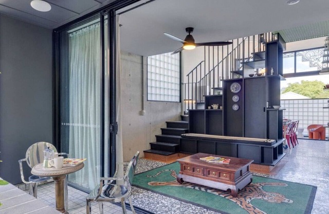 Escape 2 the City NEW apartment 3bed Highgate Hill