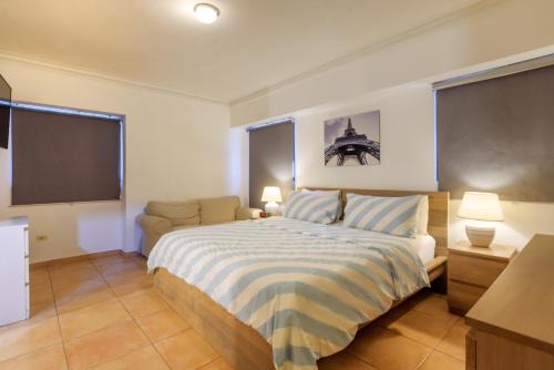 Escape 3BR Apartment Close to Downtown Mall in Bella Vista