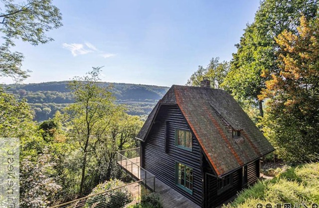 Escape Chalet