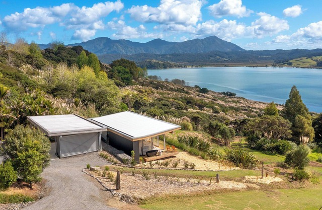 Escape to a private retreat in natures embrace on the tranquil Hokianga Harbour