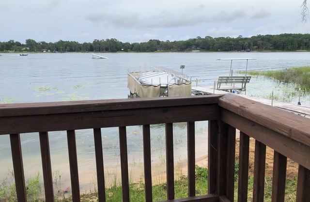 Escape to Beautiful Lake Lily