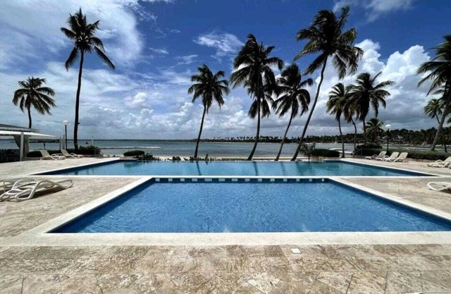 Escapate a la playa, vive el lujo. Playa Nueva Romana.