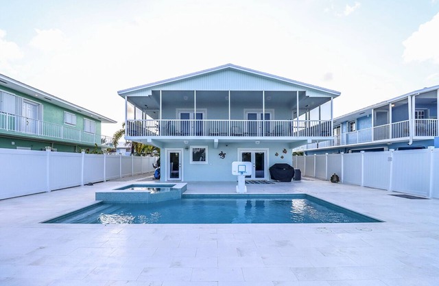 Escape to "EL CAPRICHITO" Your Ideal Vacation Retreat!