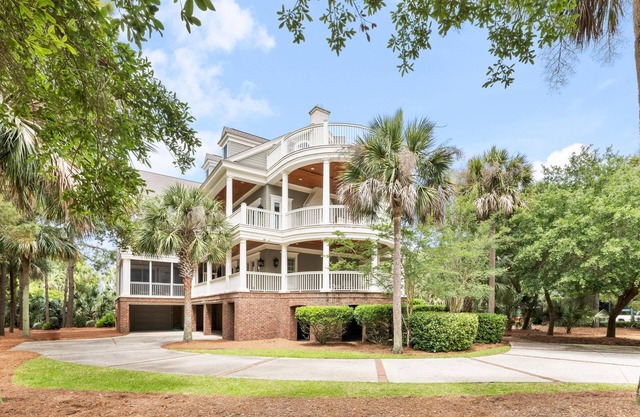 Escape to Elegance, 7 BD/7BA private home on Kiawah Island!