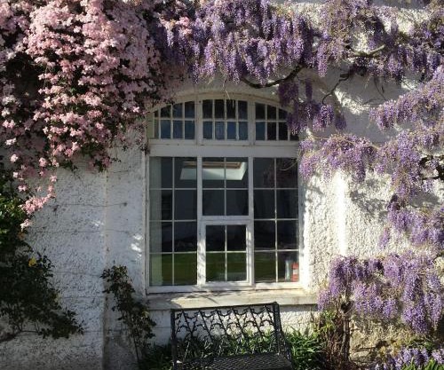 Escape to Garden Haybarn Loft in Georgian Estate Stay