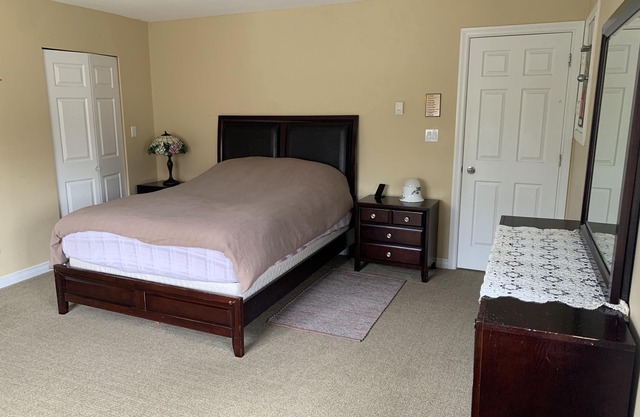 Escape to Suburban Serenity: Your Tranquil Retreat Just Outside the City!