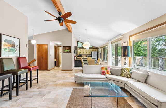 Escape to the Forest: Beach Access, Jacuzzi, and Cozy Fireplace