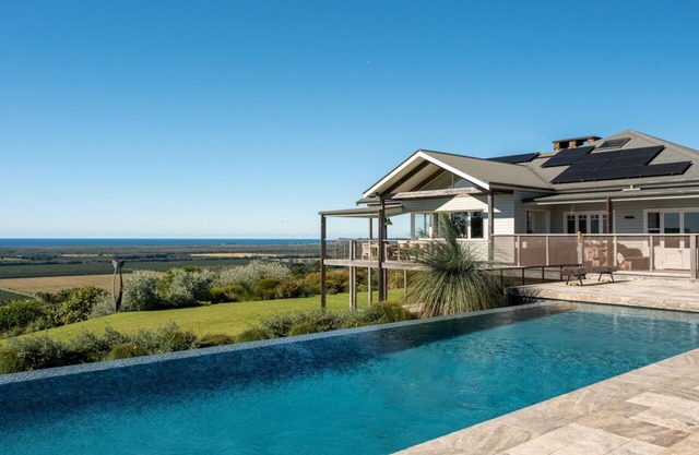 Escarpment House