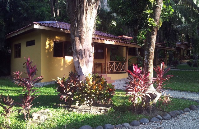 Esencia Hotel & Villas